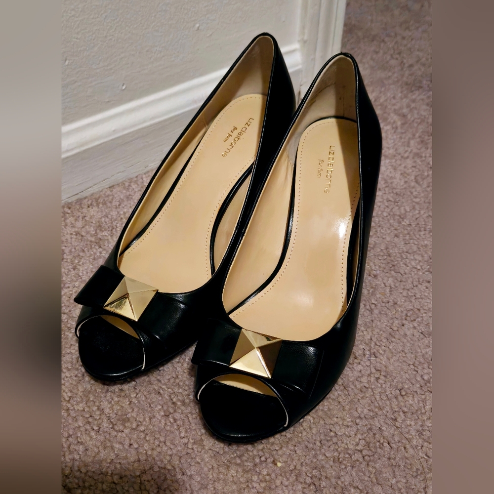 Womens black heels